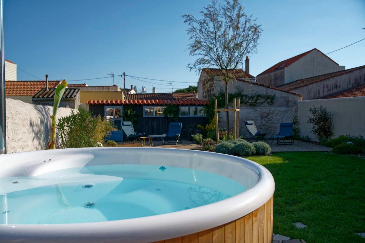 Vila L'Annexe De Gaston Le Port-des-Barques Exteriér fotografie